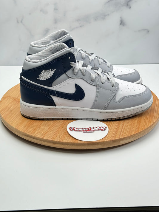 Jordan 1 Mid Wolf Grey Midnight Navy GS (2024)